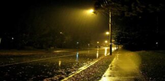 Ce soir: de fortes pluies et des vents forts dépassant 80 km / h dans certaines régions