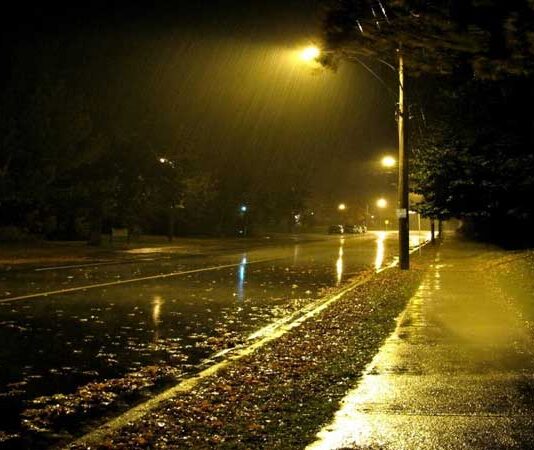 Ce soir: de fortes pluies et des vents forts dépassant 80 km / h dans certaines régions